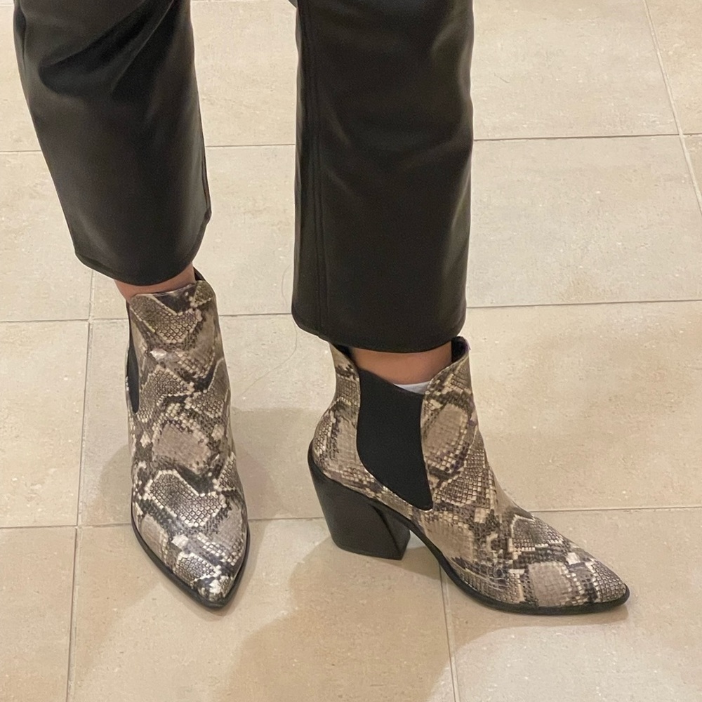 Steve Madden Snake Skin Healed Boot